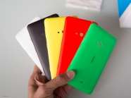 Điện thoại Nokia Lumia 625 có mấy màu  được bán ra